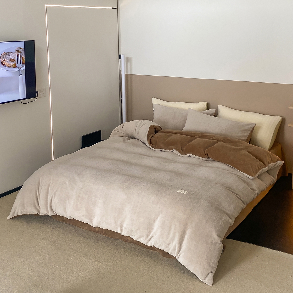 91家纺网 家纺一手货源 找家纺 玉宇阁家居 2025新款230g高克重牛奶绒立体提花雕花四件套-日暮Lorena（168/228/248/248/248/268（券后控价） 床笠款套件可定制（适用于 10-22cm 高床垫）） 日暮