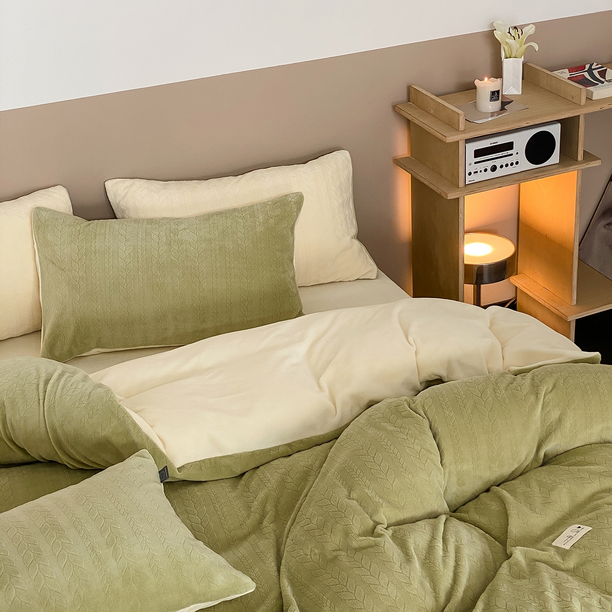 91家纺网 家纺一手货源 找家纺 玉宇阁家居 2025新款230g高克重牛奶绒立体提花雕花四件套-日暮Lorena（168/228/248/248/248/268（券后控价） 床笠款套件可定制（适用于 10-22cm 高床垫）） 日暮