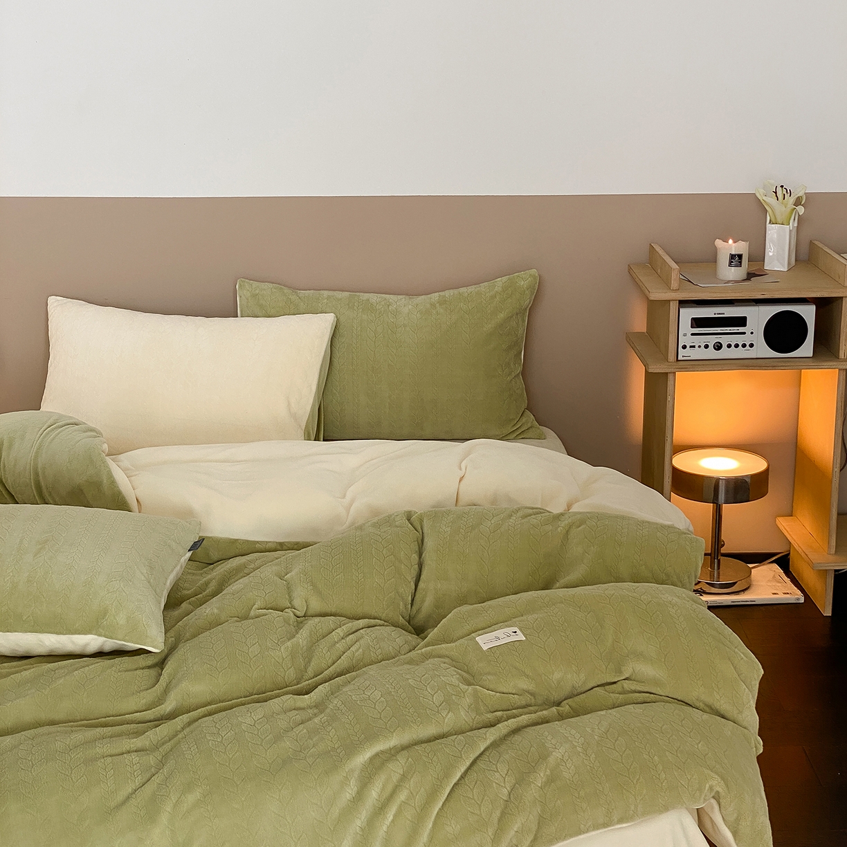 91家纺网 家纺一手货源 找家纺 玉宇阁家居 2025新款230g高克重牛奶绒立体提花雕花四件套-日暮Lorena（168/228/248/248/248/268（券后控价） 床笠款套件可定制（适用于 10-22cm 高床垫）） 日暮