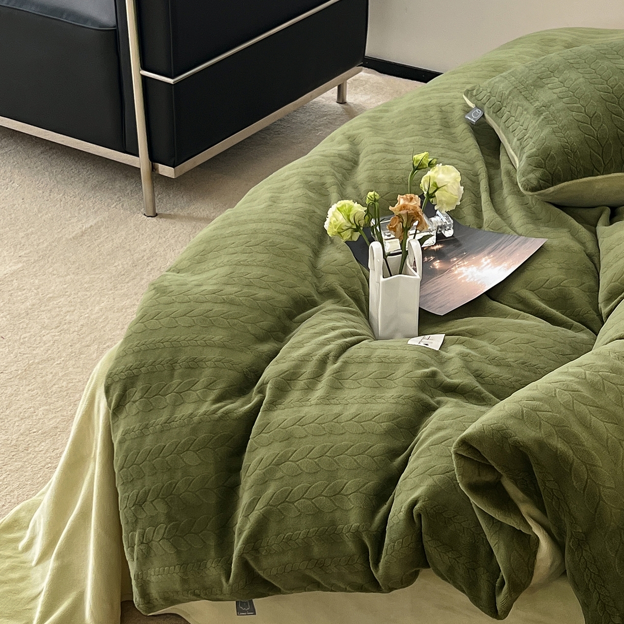 91家纺网 家纺一手货源 找家纺 玉宇阁家居 2025新款230g高克重牛奶绒立体提花雕花四件套-日暮Lorena（168/228/248/248/248/268（券后控价） 床笠款套件可定制（适用于 10-22cm 高床垫）） 日暮