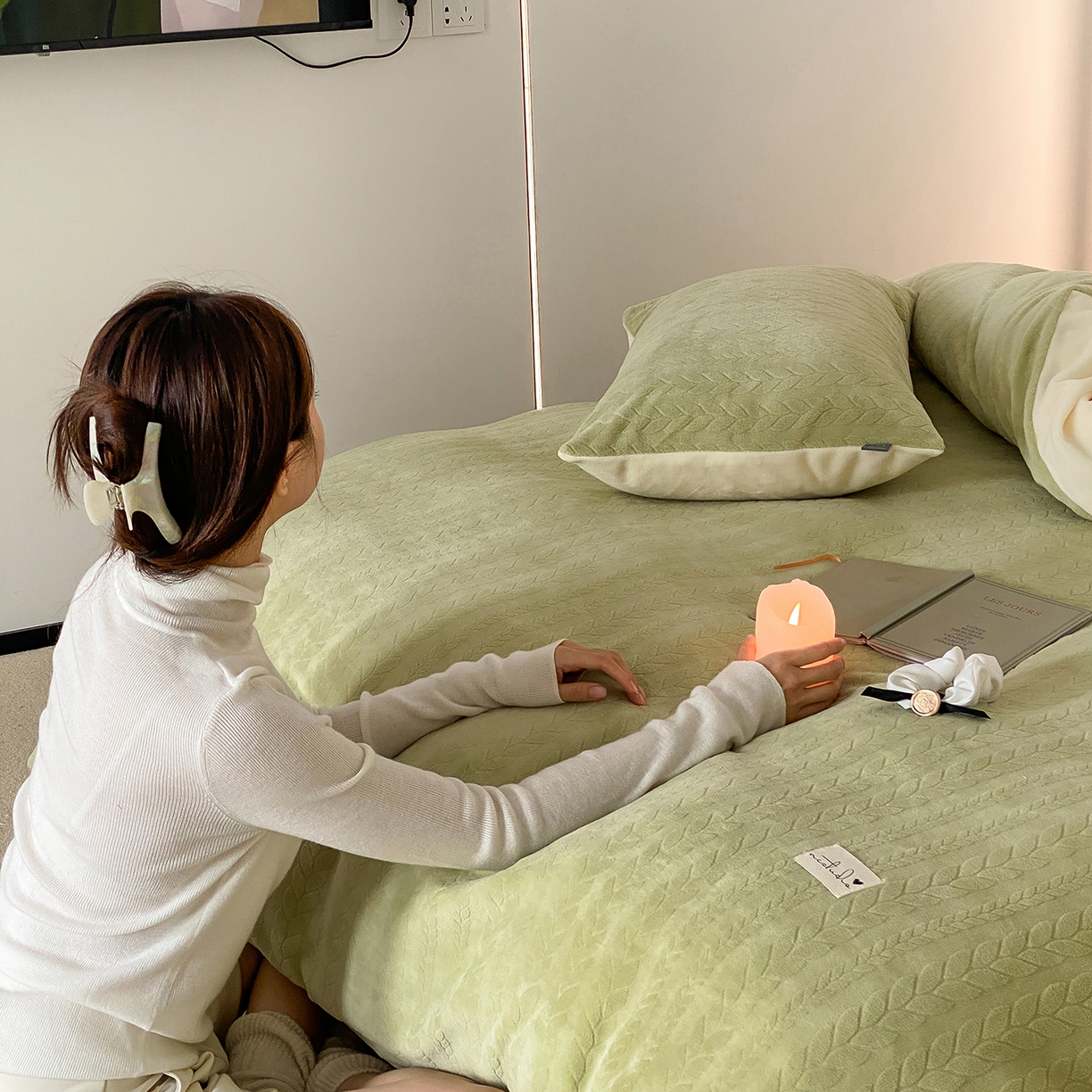 91家纺网 家纺一手货源 找家纺 玉宇阁家居 2025新款230g高克重牛奶绒立体提花雕花四件套-日暮Lorena（168/228/248/248/248/268（券后控价） 床笠款套件可定制（适用于 10-22cm 高床垫）） 日暮