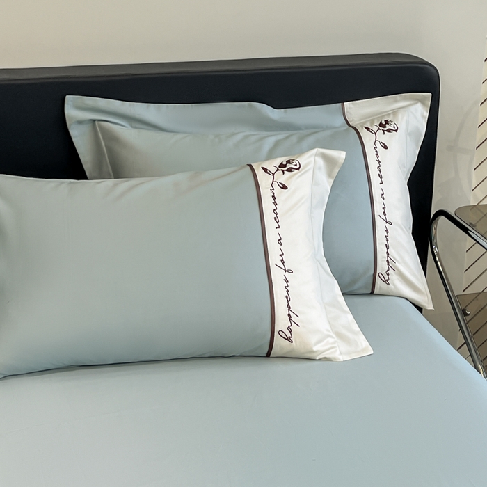 91家纺网 家纺一手货源 找家纺 置顶家纺 2025新款亲肤舒适全棉四件套-洛丽塔 洛丽塔-繁星蓝