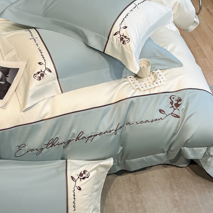 91家纺网 家纺一手货源 找家纺 置顶家纺 2025新款亲肤舒适全棉四件套-洛丽塔 洛丽塔-繁星蓝