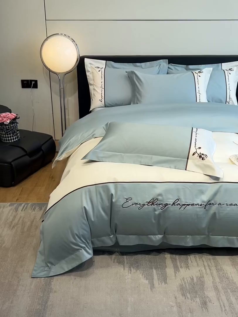 91家纺网 家纺一手货源 找家纺 置顶家纺 2025新款亲肤舒适全棉四件套-洛丽塔 洛丽塔-繁星蓝