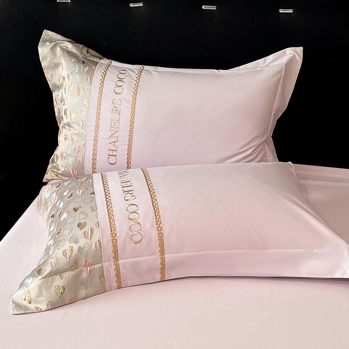 91家纺网 家纺一手货源 找家纺 置顶家纺 2025新款亲肤刺绣四件套-My girl-风格一 My girl-香芋紫