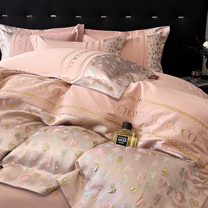 91家纺网 家纺一手货源 找家纺 置顶家纺 2025新款亲肤刺绣四件套-My girl-风格一 My girl-浅豆沙