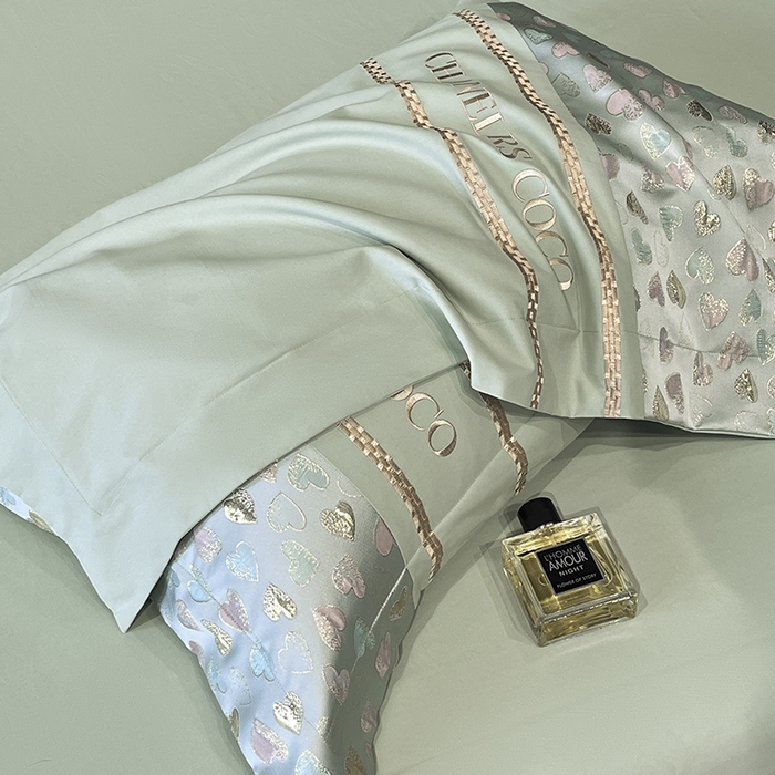 91家纺网 家纺一手货源 找家纺 置顶家纺 2025新款亲肤刺绣四件套-My girl-风格一 My girl-繁星兰