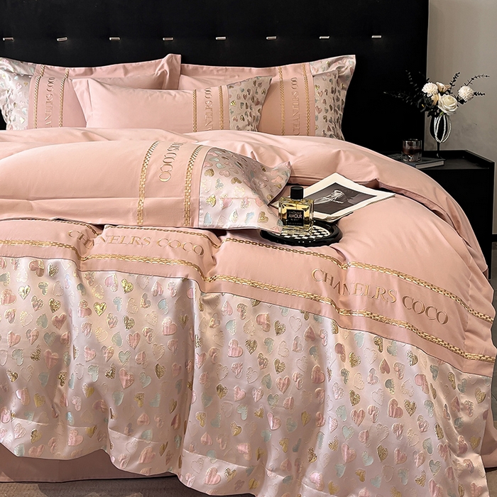 91家纺网 家纺一手货源 找家纺 置顶家纺 2025新款亲肤刺绣四件套-My girl-风格一 My girl-浅豆沙