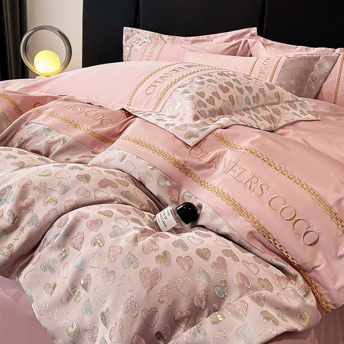 91家纺网 家纺一手货源 找家纺 置顶家纺 2025新款亲肤刺绣四件套-My girl-风格二 My girl-浅豆沙