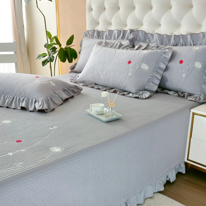 91家纺网 家纺一手货源 找家纺 （总）OL家纺 2025新款全棉夹棉床盖三件套-玫瑰系列