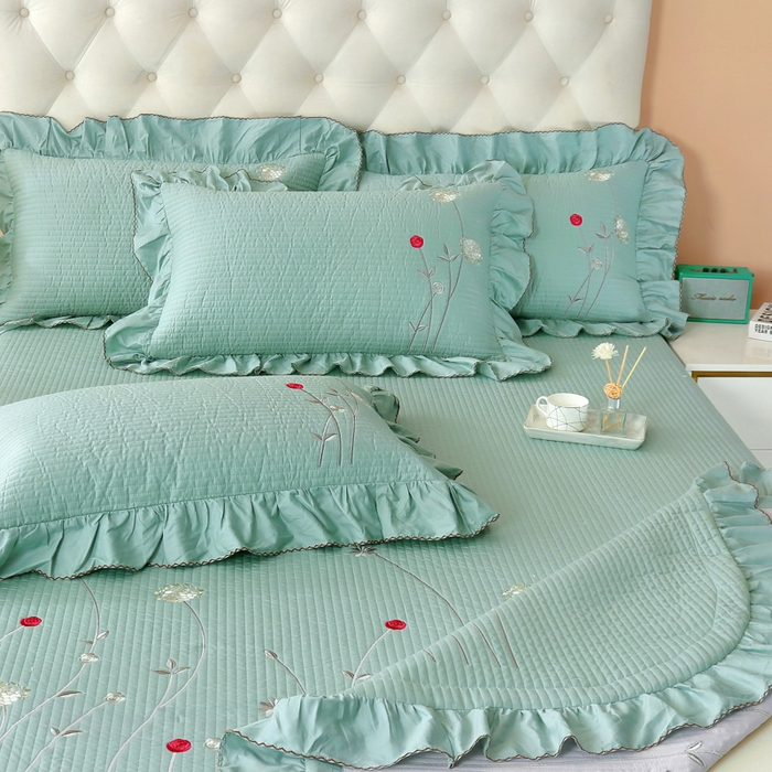 91家纺网 家纺一手货源 找家纺 OL家纺 2025新款全棉夹棉床盖三件套-玫瑰系列 品绿色