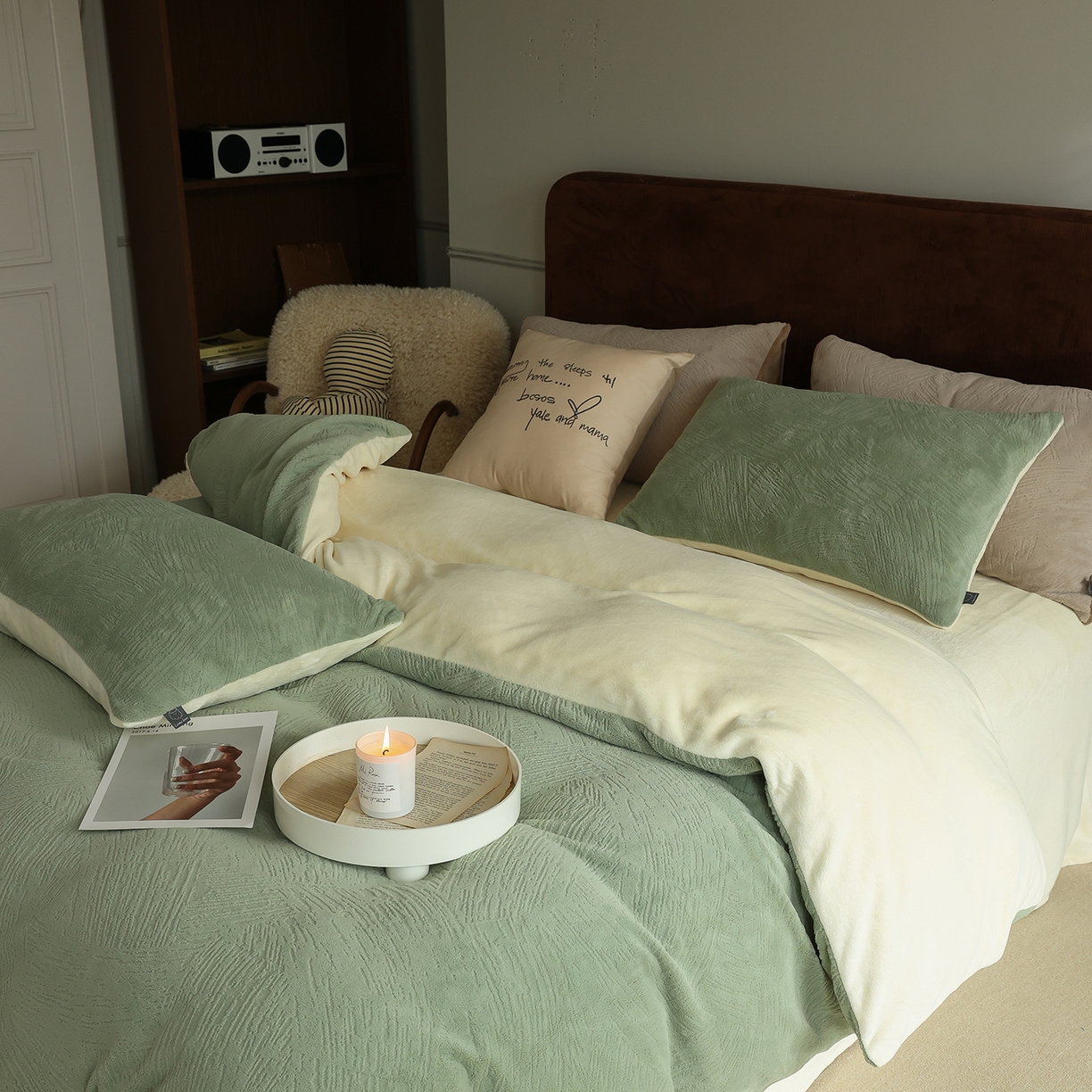 91家纺网 家纺一手货源 找家纺 （总）玉宇阁家居 2025新款230g高克重牛奶绒立体提花雕花四件套-速写（168/228/248/248/248/268（券后控价） 床笠款套件可定制（适用于 10-22cm 高床垫））