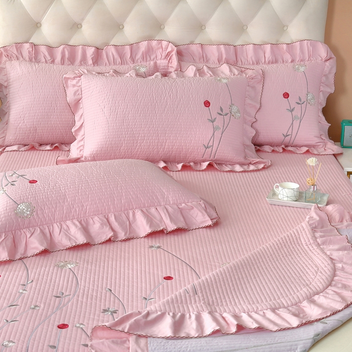 91家纺网 家纺一手货源 找家纺 OL家纺 2025新款全棉夹棉床盖三件套-玫瑰系列 桃夭粉