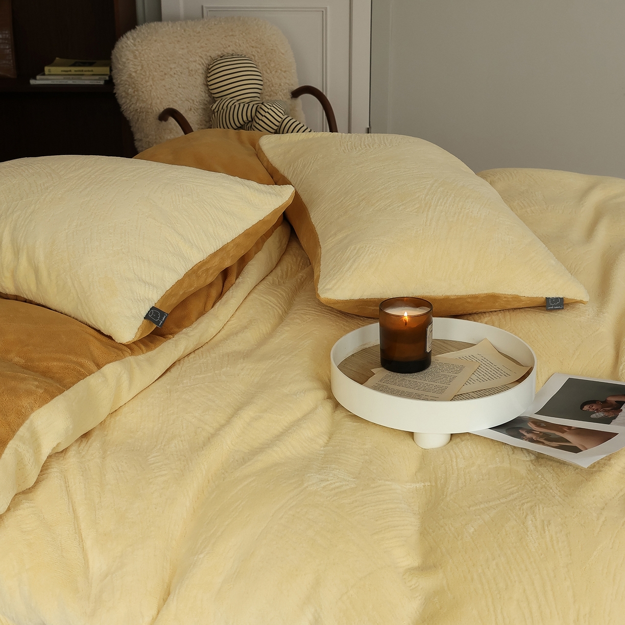 91家纺网 家纺一手货源 找家纺 玉宇阁家居 2025新款230g高克重牛奶绒立体提花雕花四件套-速写（168/228/248/248/248/268（券后控价） 床笠款套件可定制（适用于 10-22cm 高床垫）） 速写-芝士奶黄+