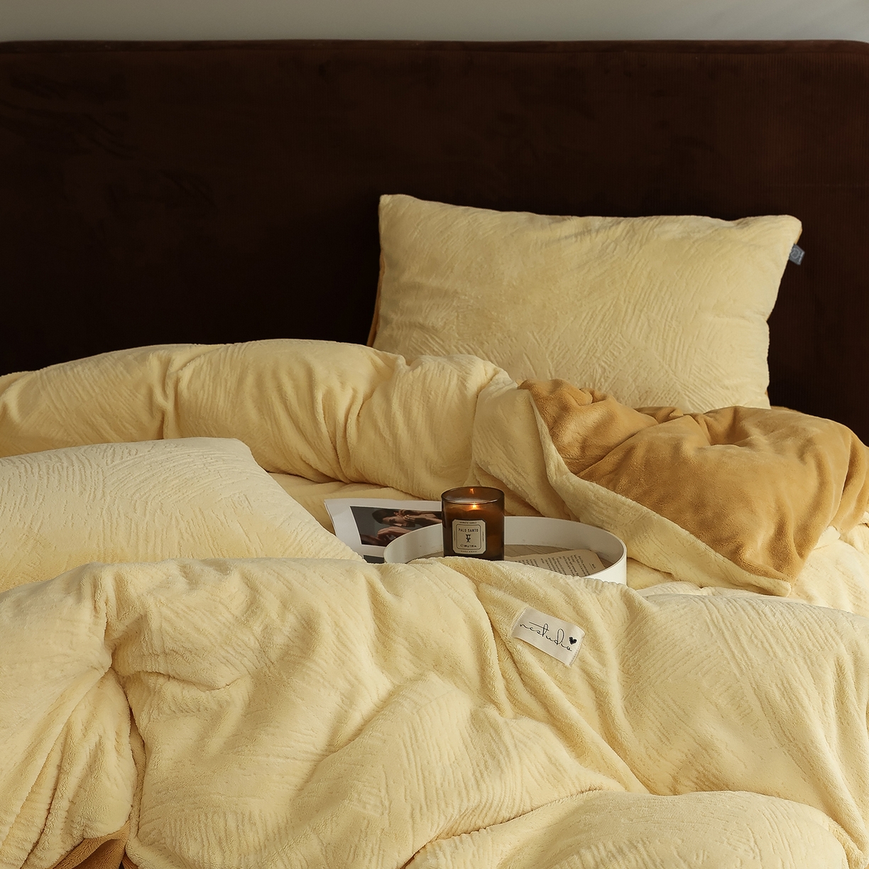 91家纺网 家纺一手货源 找家纺 玉宇阁家居 2025新款230g高克重牛奶绒立体提花雕花四件套-速写（168/228/248/248/248/268（券后控价） 床笠款套件可定制（适用于 10-22cm 高床垫）） 速写-芝士奶黄+