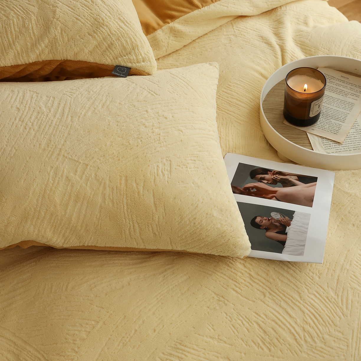 91家纺网 家纺一手货源 找家纺 玉宇阁家居 2025新款230g高克重牛奶绒立体提花雕花四件套-速写（168/228/248/248/248/268（券后控价） 床笠款套件可定制（适用于 10-22cm 高床垫）） 速写-芝士奶黄+