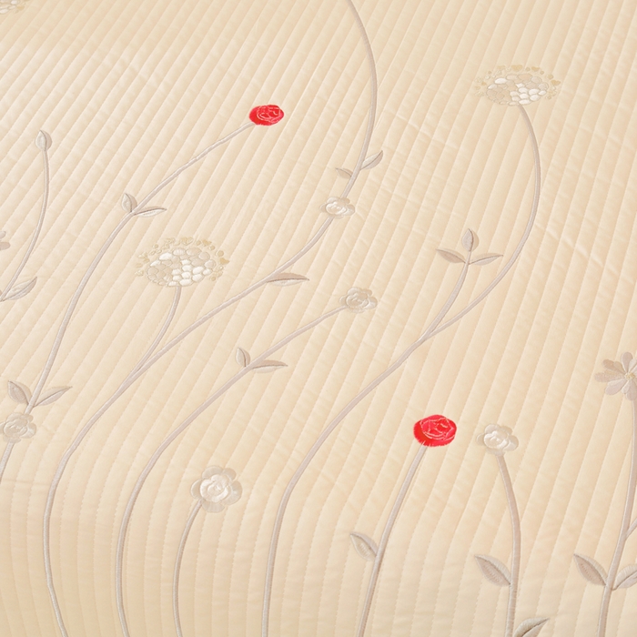 91家纺网 家纺一手货源 找家纺 OL家纺 2025新款全棉夹棉床盖三件套-玫瑰系列 杏仁黄