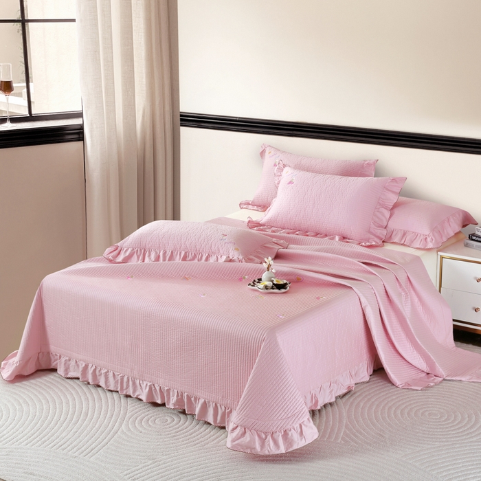 91家纺网 家纺一手货源 找家纺 OL家纺 2025新款全棉夹棉床盖三件套-芭比系列 桃夭粉