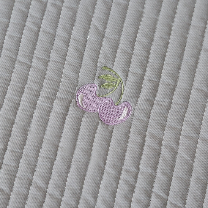 91家纺网 家纺一手货源 找家纺 OL家纺 2025新款全棉夹棉床盖三件套-芭比系列 高级灰