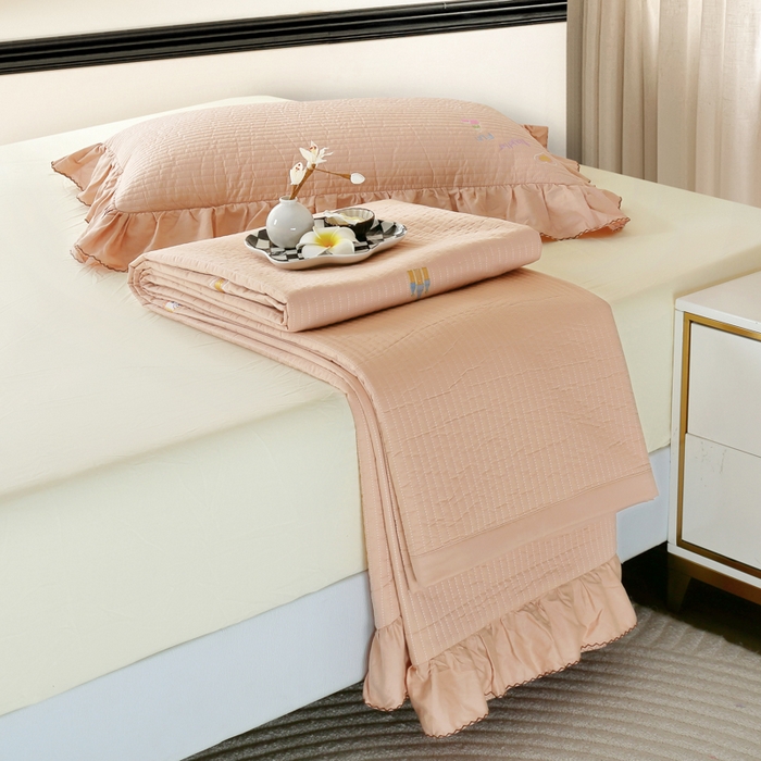 91家纺网 家纺一手货源 找家纺 OL家纺 2025新款全棉夹棉床盖三件套-芭比系列 骍刚橘