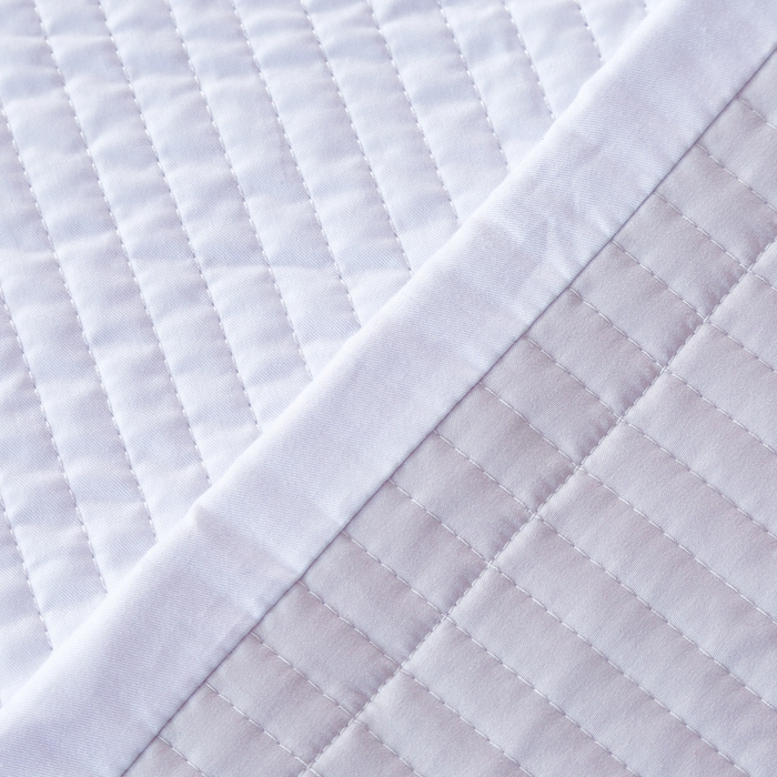 91家纺网 家纺一手货源 找家纺 OL家纺 2025新款全棉夹棉床盖三件套-芭比系列 铅白色