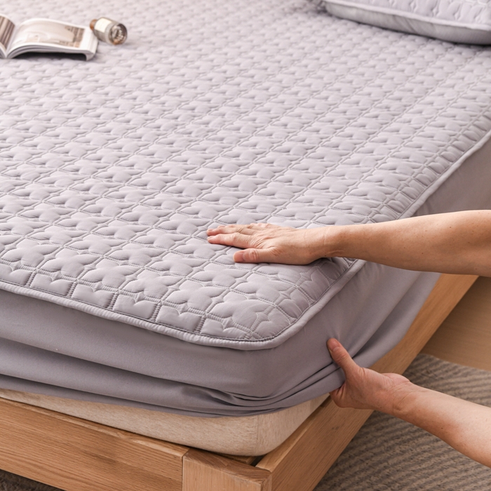 91家纺网 家纺一手货源 找家纺 小萌虎 2025新款防水夹棉单品床笠-星愿 星愿-灰