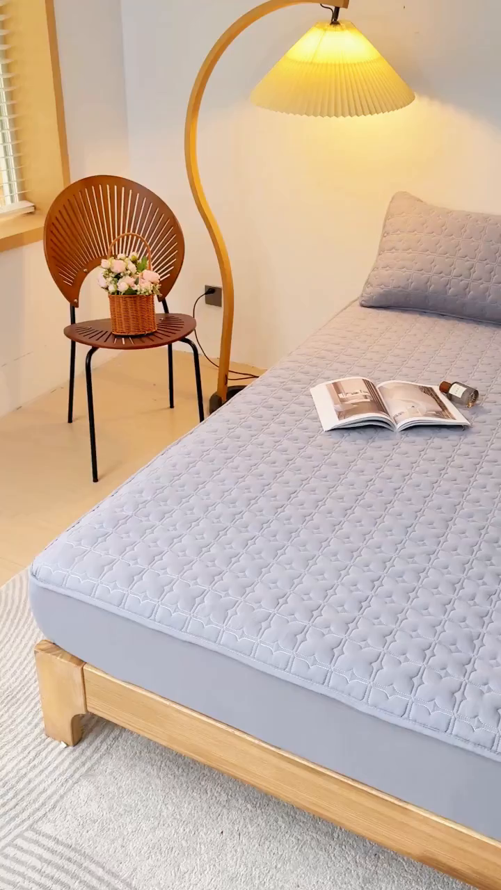 91家纺网 家纺一手货源 找家纺 小萌虎 2025新款防水夹棉单品床笠-星愿 星愿-灰