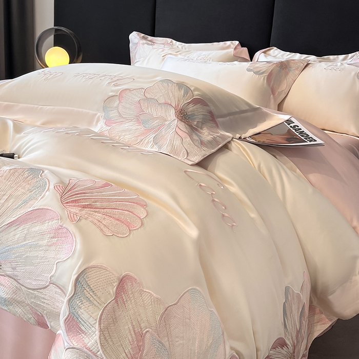 91家纺网 家纺一手货源 找家纺 （总）置顶家纺 2025新款COCO小姐升级版水洗天丝四件套系列