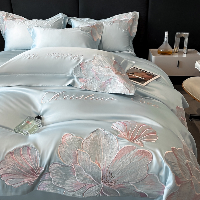 91家纺网 家纺一手货源 找家纺 置顶家纺 2025新款COCO小姐升级版水洗天丝四件套系列 COCO小姐升级版-浅蓝