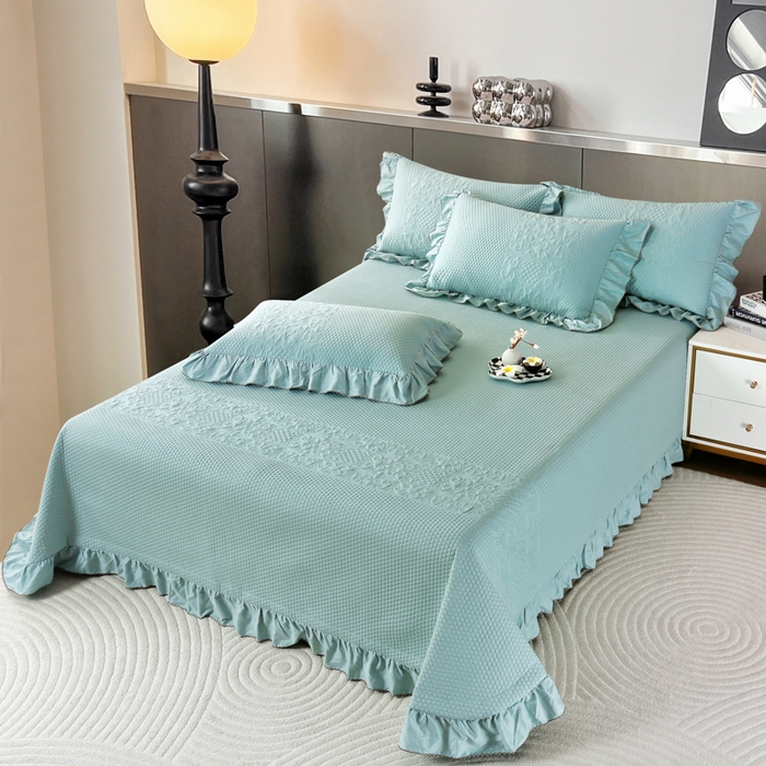 91家纺网 家纺一手货源 找家纺 OL家纺 2025新款全棉夹棉床盖三件套-欧花系列 品绿色