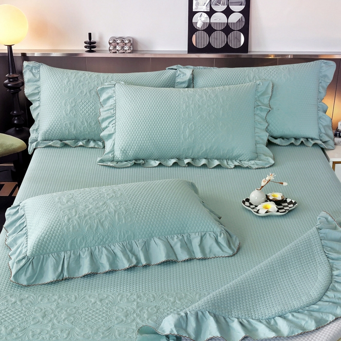 91家纺网 家纺一手货源 找家纺 OL家纺 2025新款全棉夹棉床盖三件套-欧花系列 品绿色