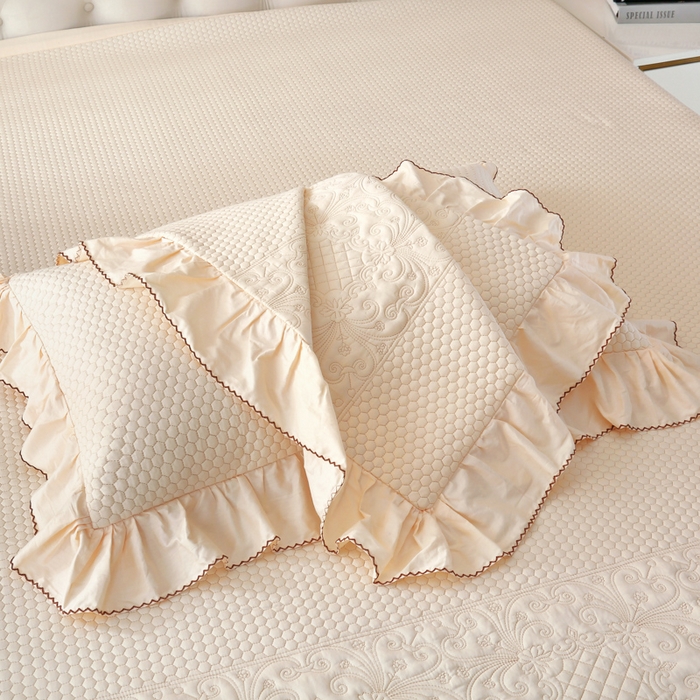 91家纺网 家纺一手货源 找家纺 OL家纺 2025新款全棉夹棉床盖三件套-欧花系列 杏仁黄