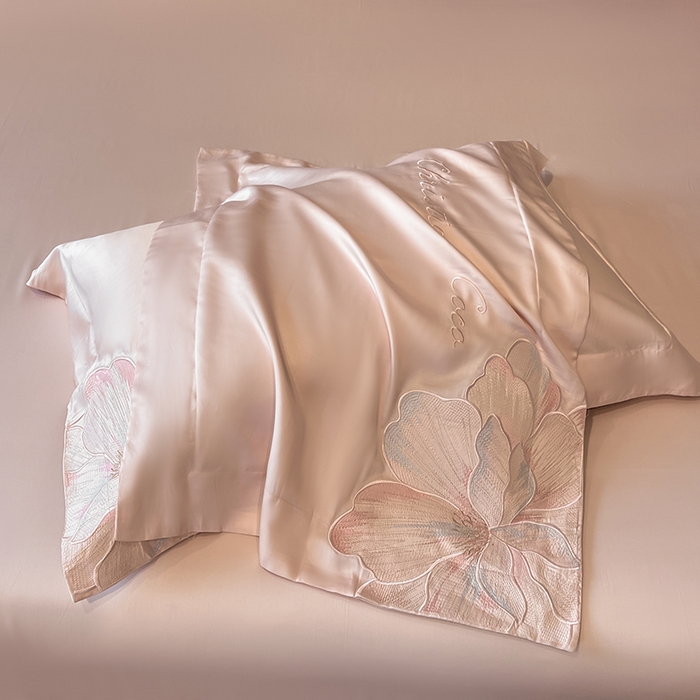 91家纺网 家纺一手货源 找家纺 置顶家纺 2025新款COCO小姐升级版水洗天丝四件套系列 COCO小姐升级版-玉粉