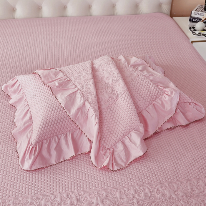 91家纺网 家纺一手货源 找家纺 OL家纺 2025新款全棉夹棉床盖三件套-欧花系列 桃夭粉