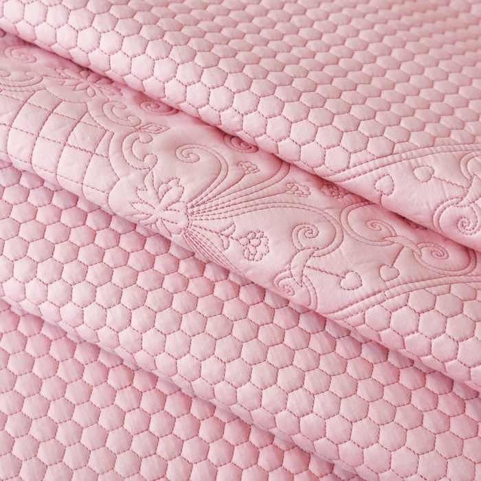 91家纺网 家纺一手货源 找家纺 OL家纺 2025新款全棉夹棉床盖三件套-欧花系列 桃夭粉