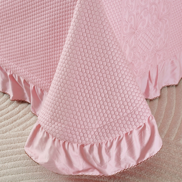 91家纺网 家纺一手货源 找家纺 OL家纺 2025新款全棉夹棉床盖三件套-欧花系列 桃夭粉