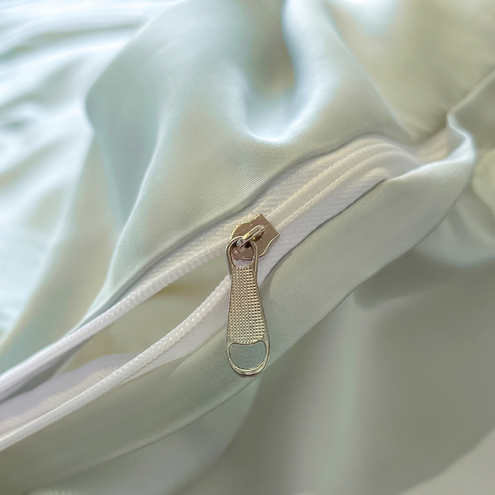 91家纺网 家纺一手货源 找家纺 置顶家纺 2025新款COCO小姐升级版水洗天丝四件套系列 COCO小姐升级版-白+繁星蓝