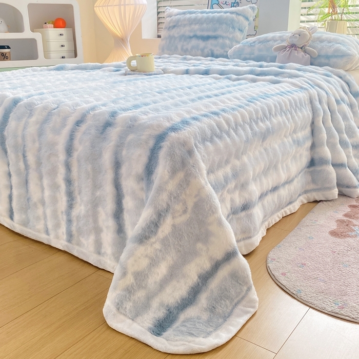 91家纺网 家纺一手货源 找家纺 麒东家纺 2025新款波浪绒兔毛绒床单单床单床单单品 蓝色