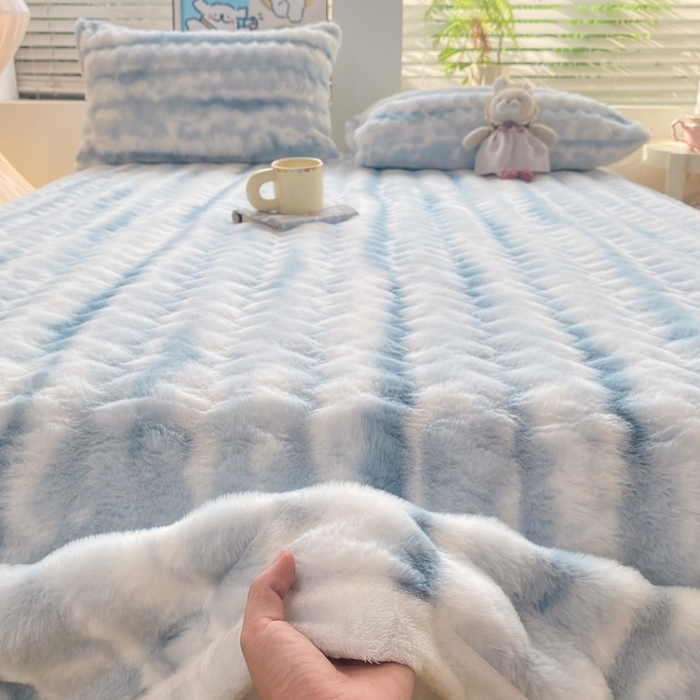 91家纺网 家纺一手货源 找家纺 麒东家纺 2025新款波浪绒兔毛绒床单单床单床单单品 蓝色