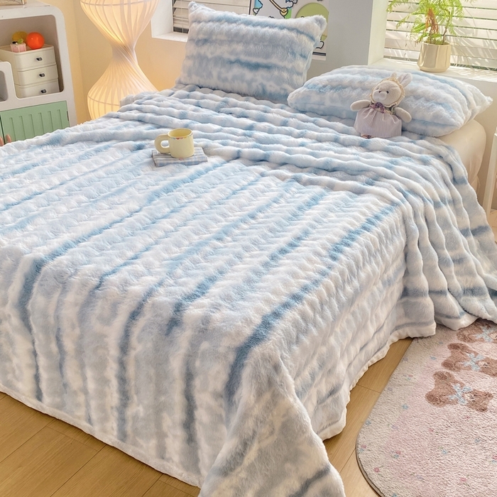 91家纺网 家纺一手货源 找家纺 麒东家纺 2025新款波浪绒兔毛绒床单单床单床单单品 蓝色