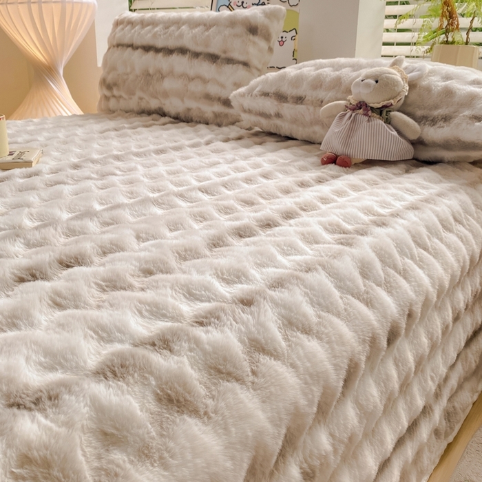 91家纺网 家纺一手货源 找家纺 麒东家纺 2025新款波浪绒兔毛绒床单单床单床单单品 咖色