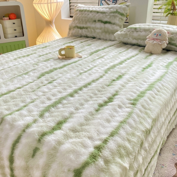 91家纺网 家纺一手货源 找家纺 麒东家纺 2025新款波浪绒兔毛绒床单单床单床单单品 绿色