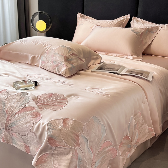 91家纺网 家纺一手货源 找家纺 置顶家纺 2025新款水洗天丝夏被四件套-coco小姐 COCO小姐-冰莓粉