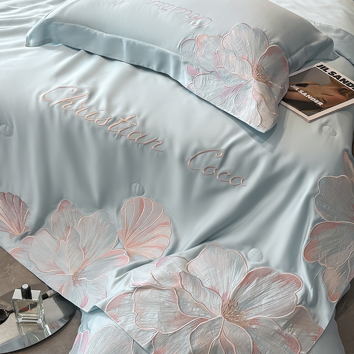 91家纺网 家纺一手货源 找家纺 置顶家纺 2025新款水洗天丝夏被四件套-coco小姐 COCO小姐-浅蓝