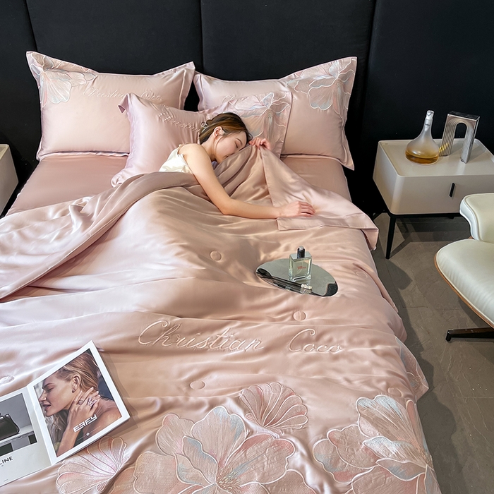 91家纺网 家纺一手货源 找家纺 置顶家纺 2025新款水洗天丝夏被四件套-coco小姐 COCO小姐-浅豆沙