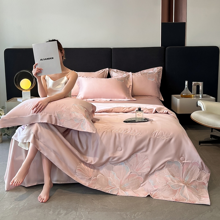 91家纺网 家纺一手货源 找家纺 置顶家纺 2025新款水洗天丝夏被四件套-coco小姐 COCO小姐-浅豆沙