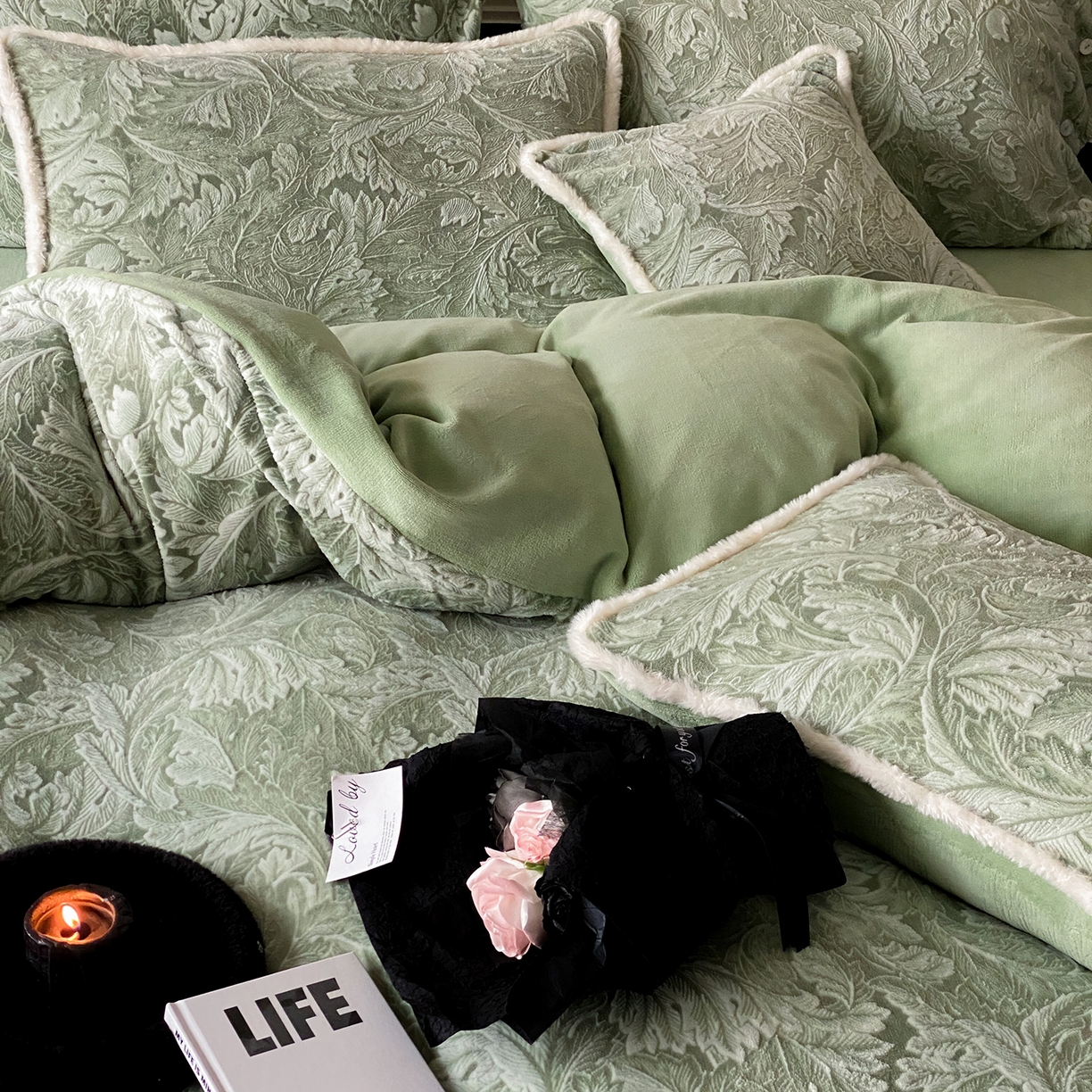 91家纺网 家纺一手货源 找家纺 （总）玉宇阁家居 2025新款双色提花雕花牛奶绒四件套-佩里斯午后（178/248/268/268/268/288（券后控价） 床笠款套件可定制（适用于 10-22cm 高床垫））