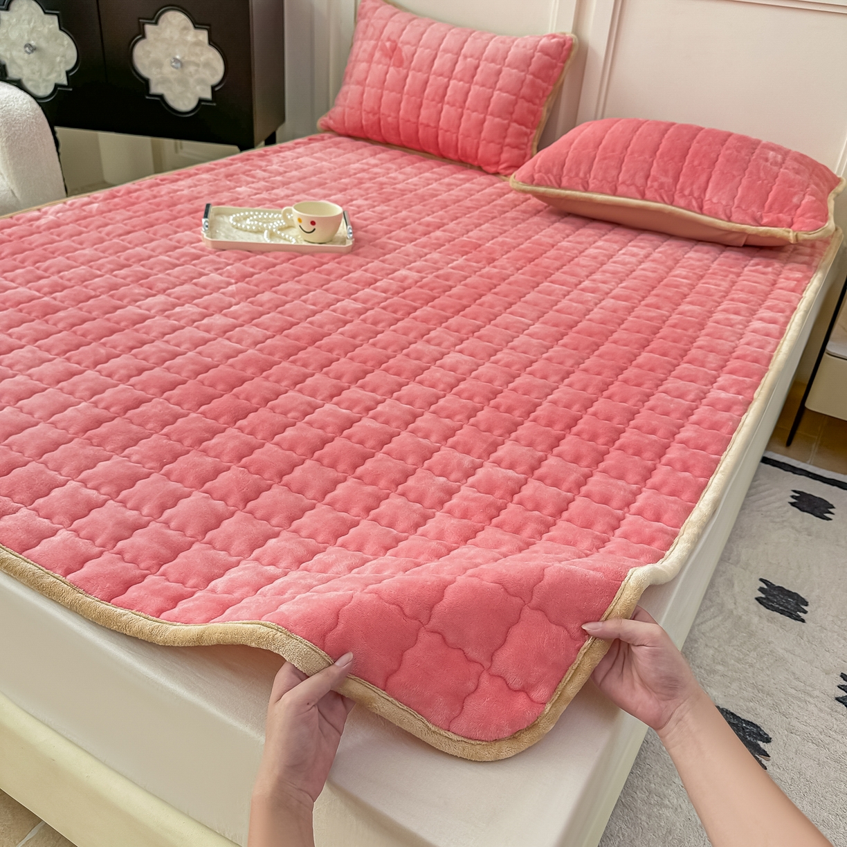 棉森家纺 2025新款亲肤舒适高克重牛奶绒夹棉床褥床垫垫子 西瓜红