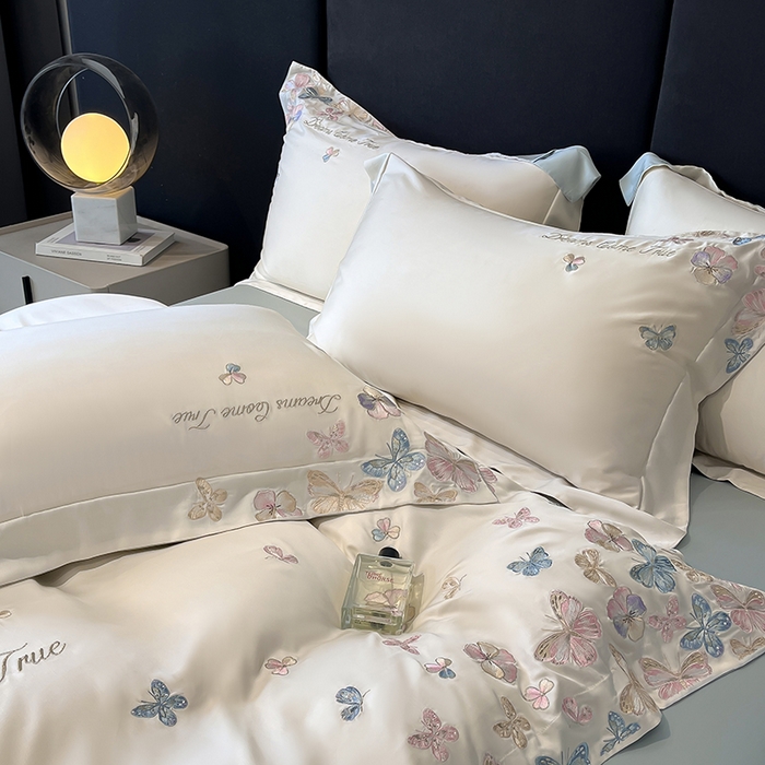 91家纺网 家纺一手货源 找家纺 置顶家纺 2025新款双面水洗天丝四件套-花不尽 花不尽-白+蓝