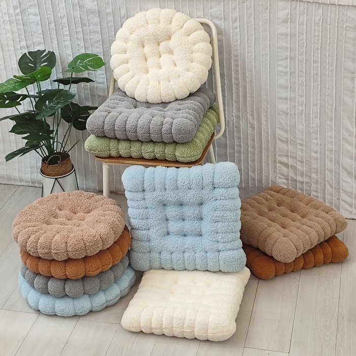 91家纺网 家纺一手货源 找家纺 （总）李帅家居 2025新款美丽绒饼干坐垫椅子垫批发毛绒屁垫